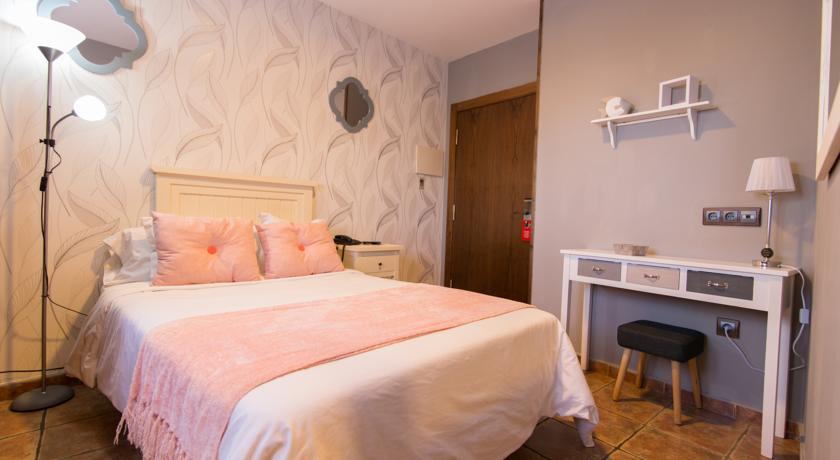 Hotel Medina De Толедо Екстериор снимка