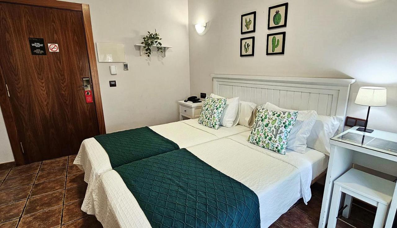 Hotel Medina De Толедо Екстериор снимка