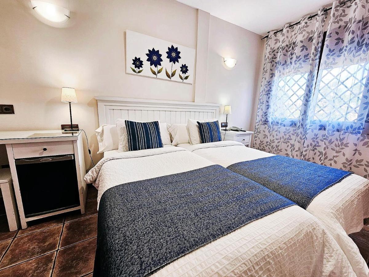 Hotel Medina De Толедо Екстериор снимка