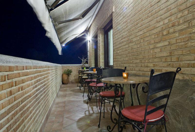 Hotel Medina De Толедо Екстериор снимка